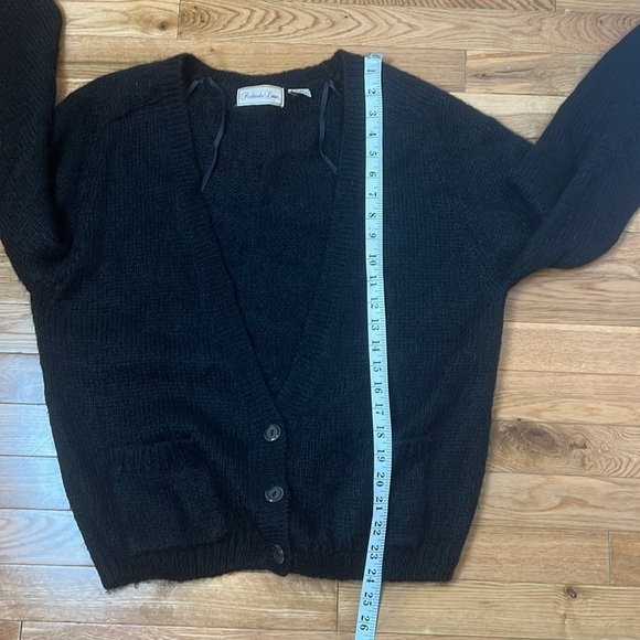 Penbrooke Lane Vintage Mohair Blend Black 3 button Cardigan Size Medium - Picture 11 of 12